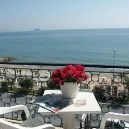 酒店 阿克利亚酒店 3*