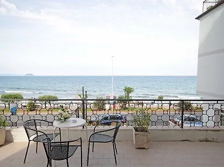 Aquilia 3*