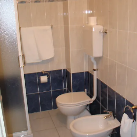 Aquilia Отель 3*